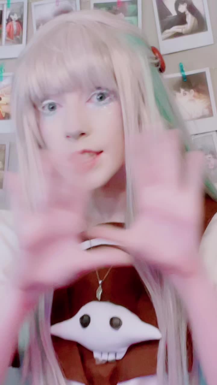 @Lydia <3
