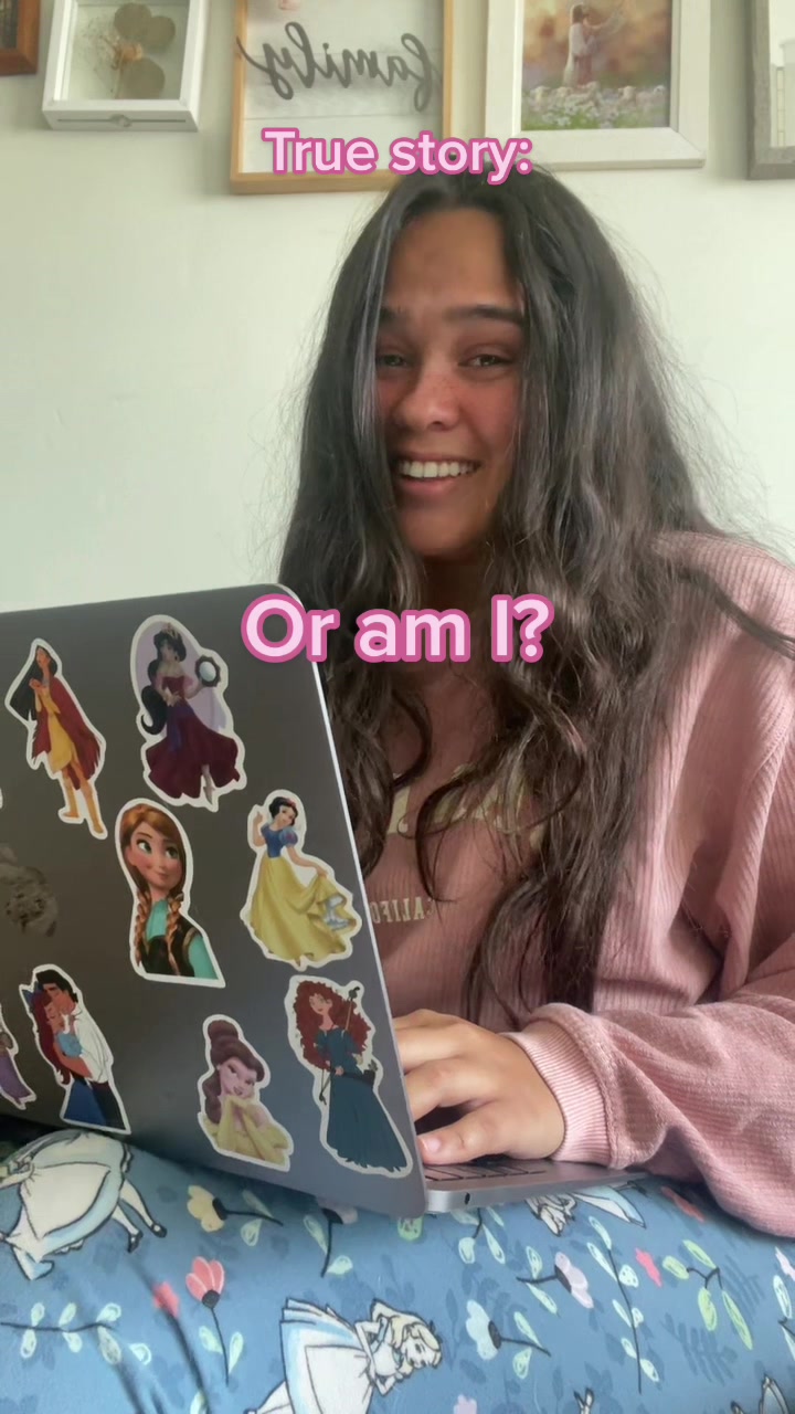 @Lala