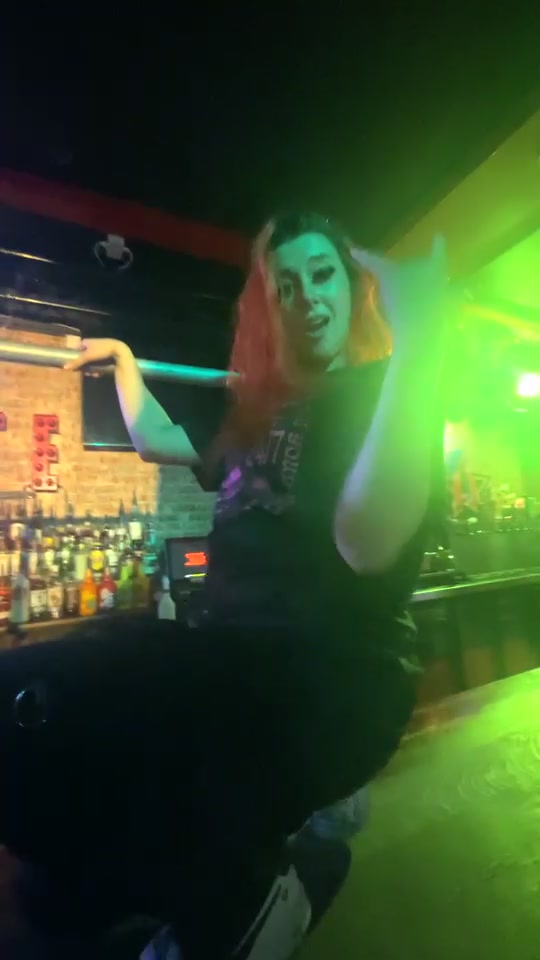 @becca