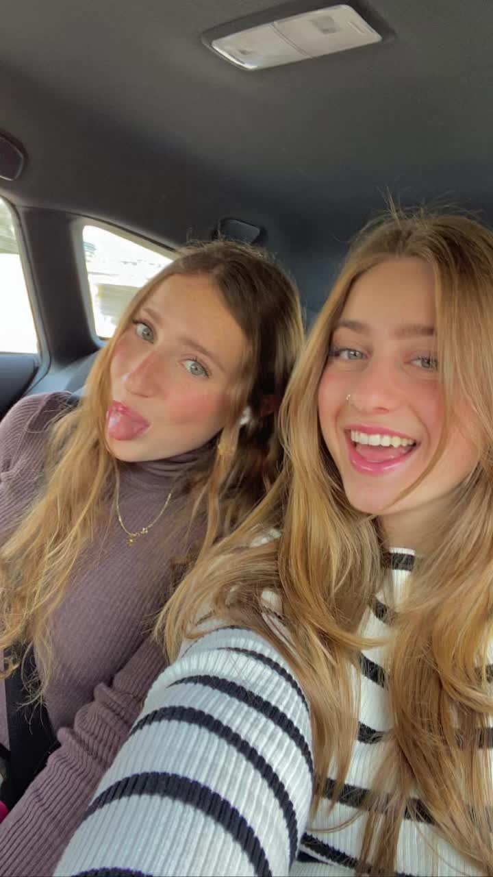 @mia_kogan