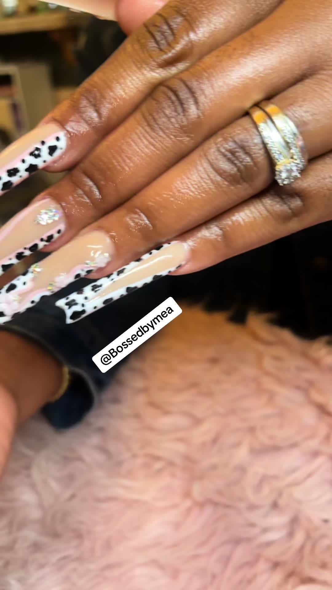 @BossedByMea
