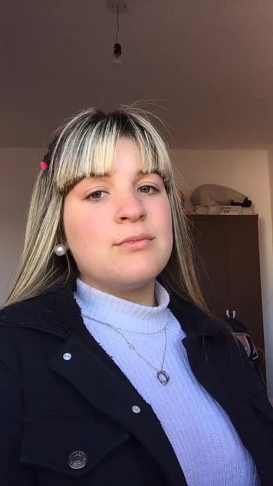 @Abril Modernel