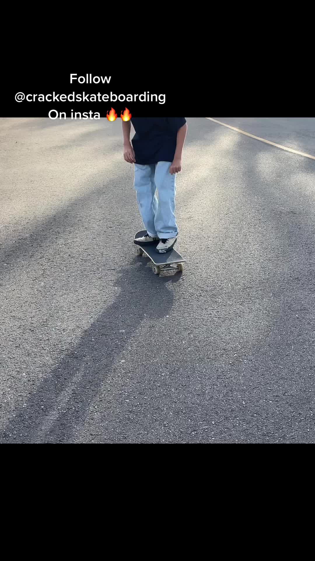 @Cracked Skateboarding