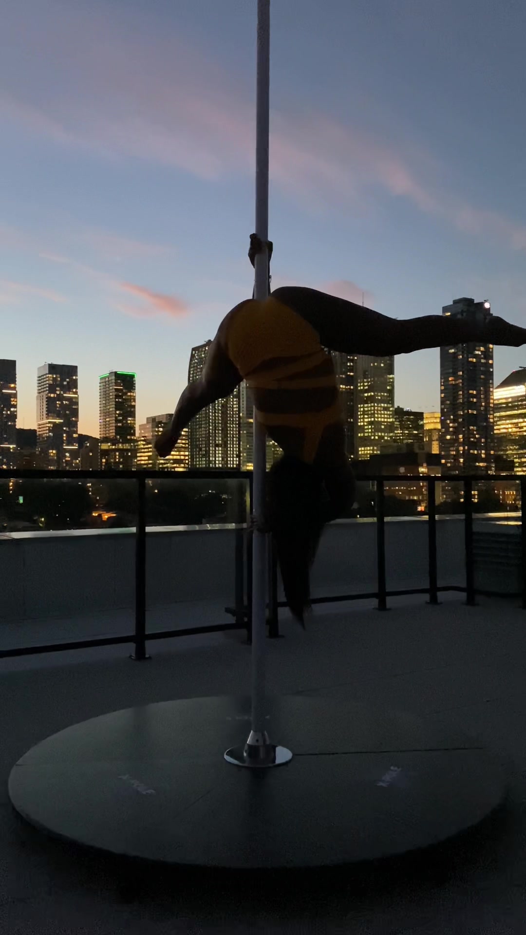 @fromparis_to