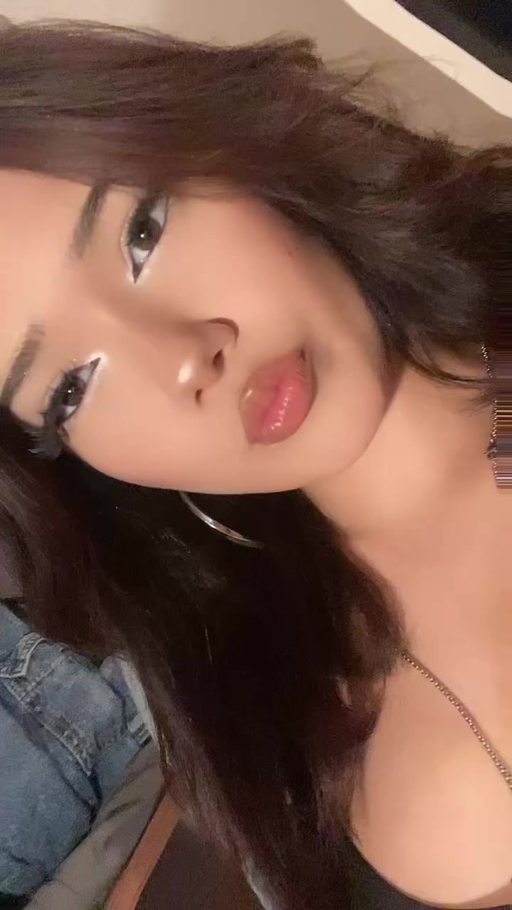 @??