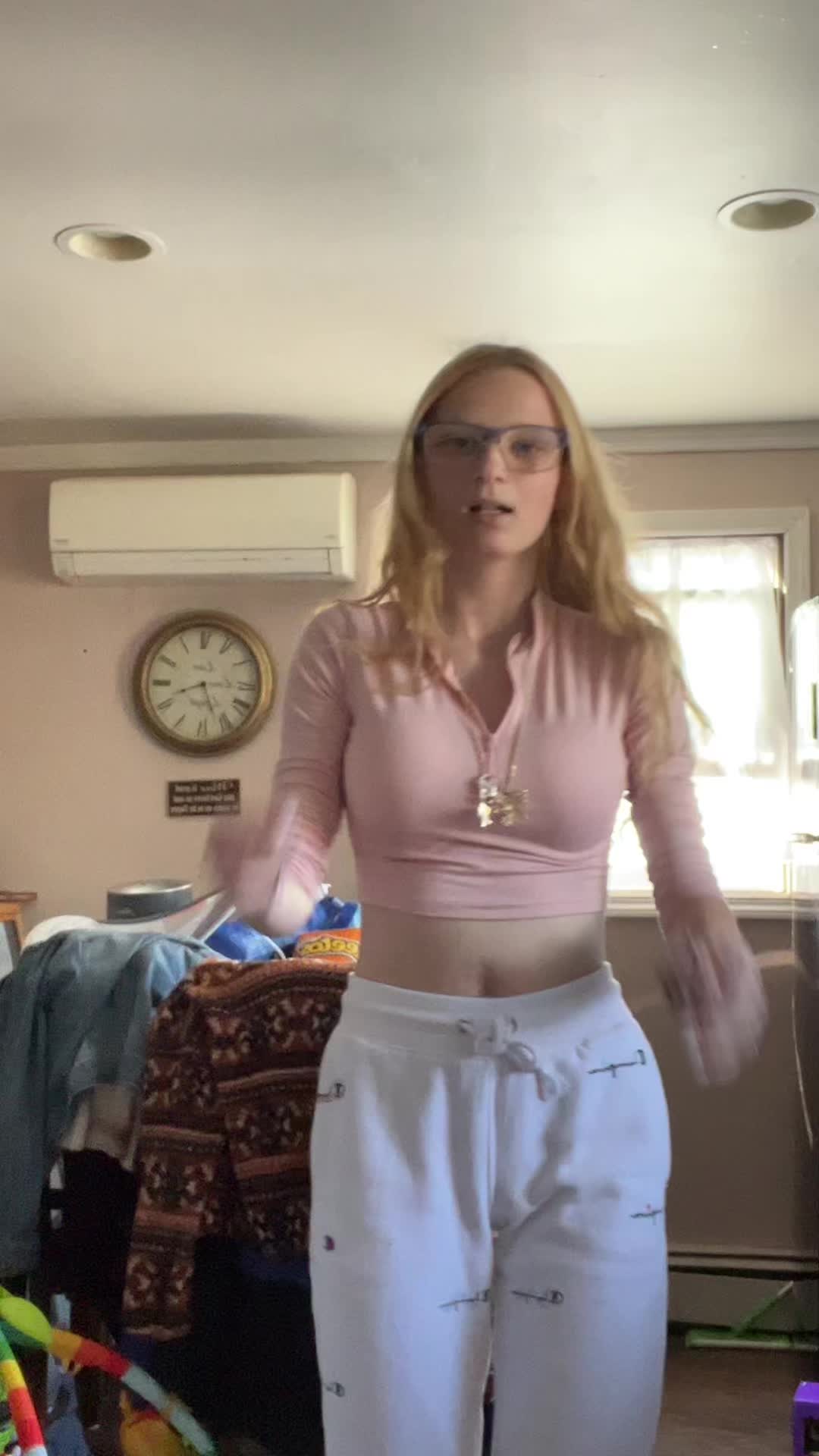 @ashleylynn_17