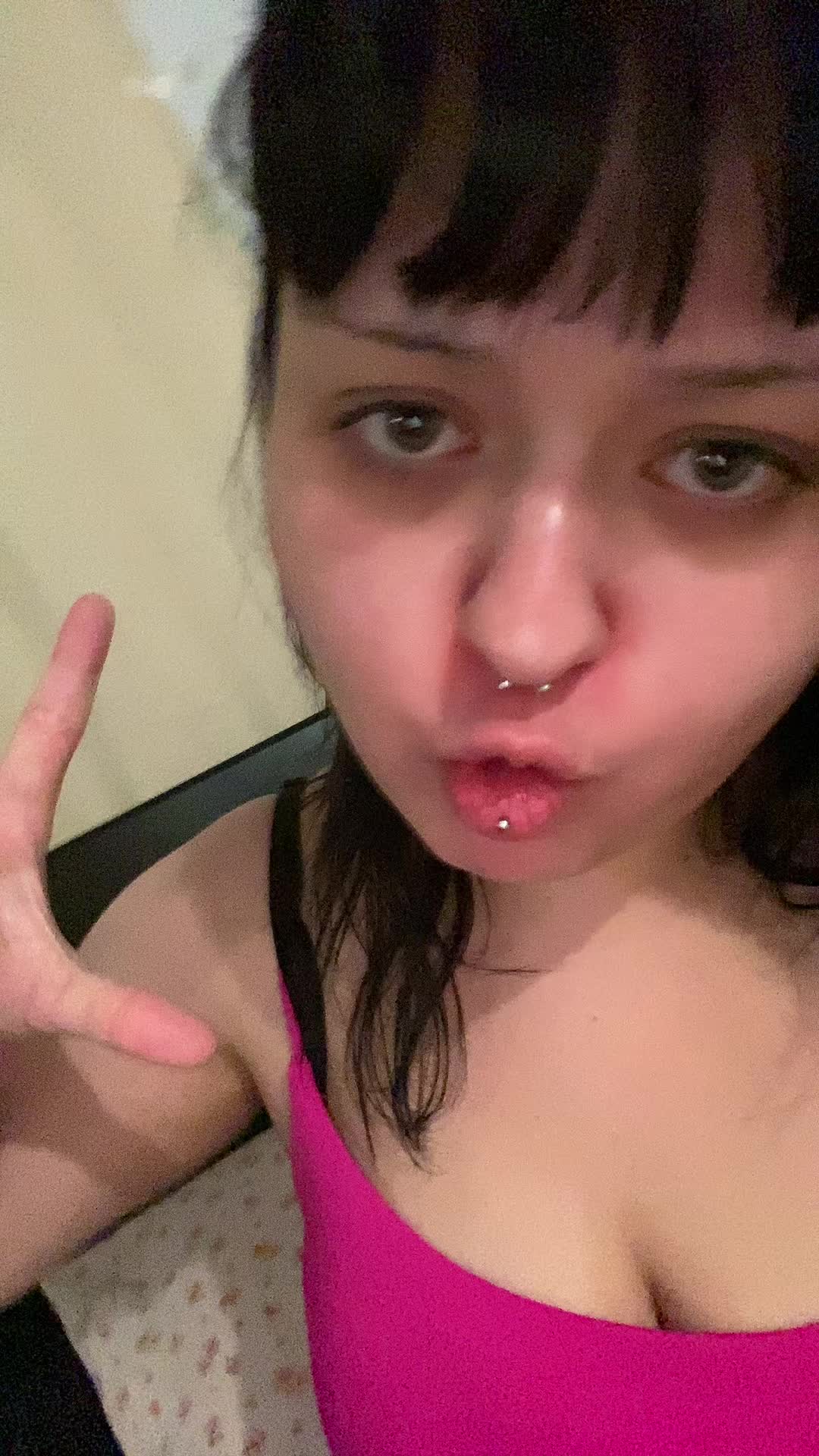 @g