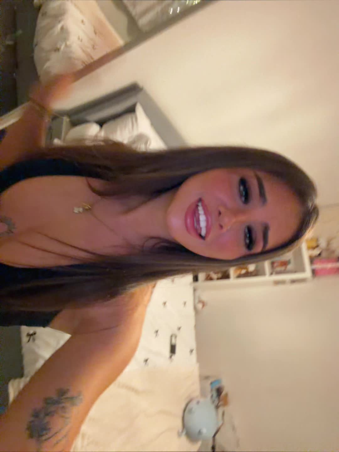 @𝒦 t🫦