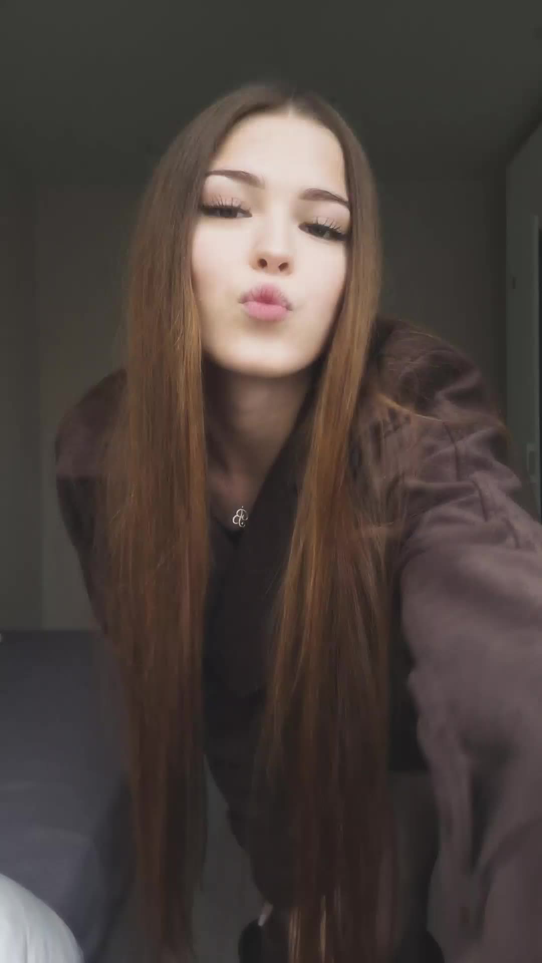 @vaya