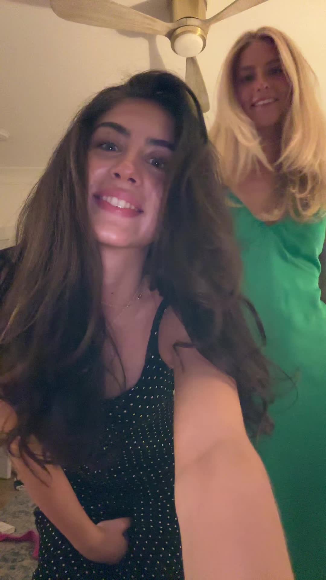 @🙈