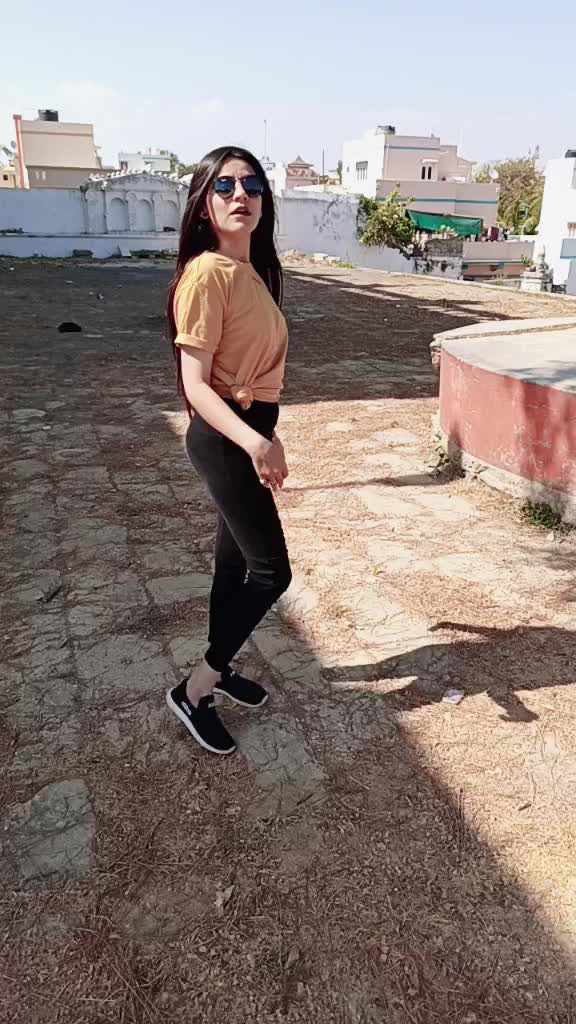 @siddhi_soni95