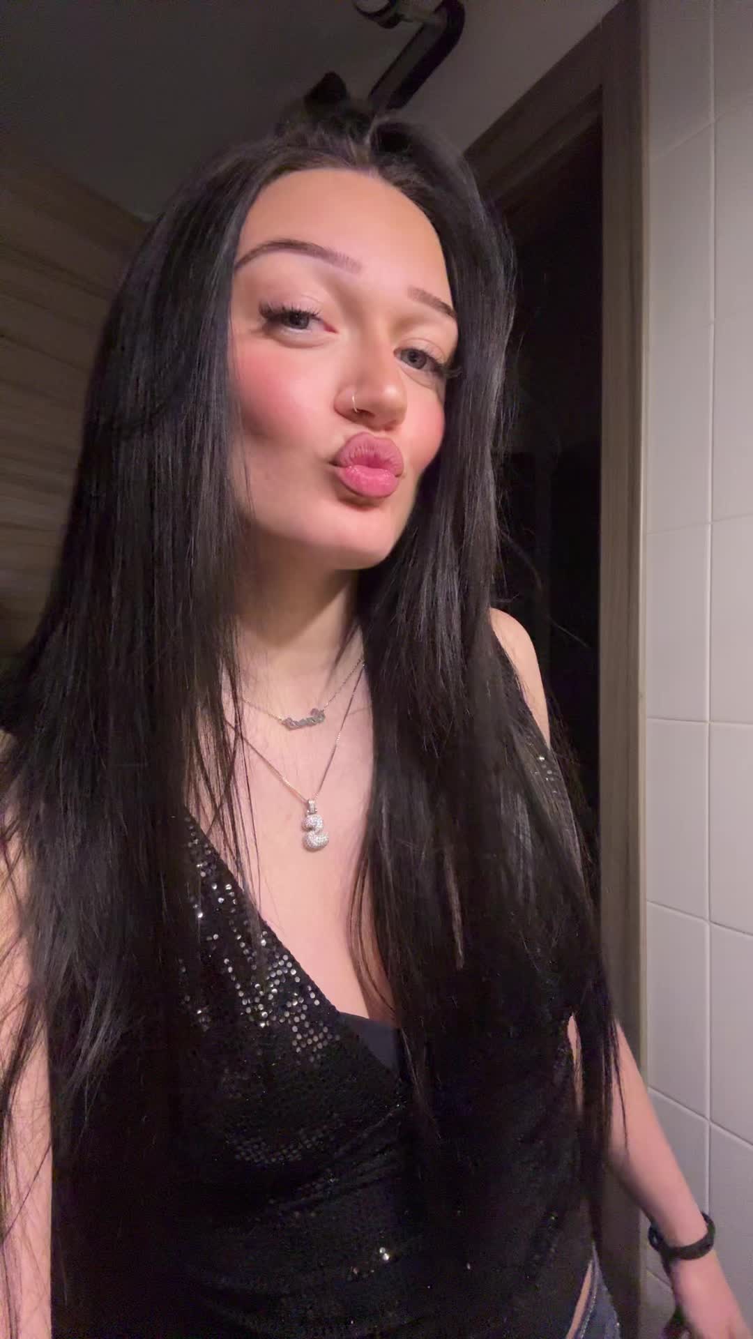 @stillthatsara