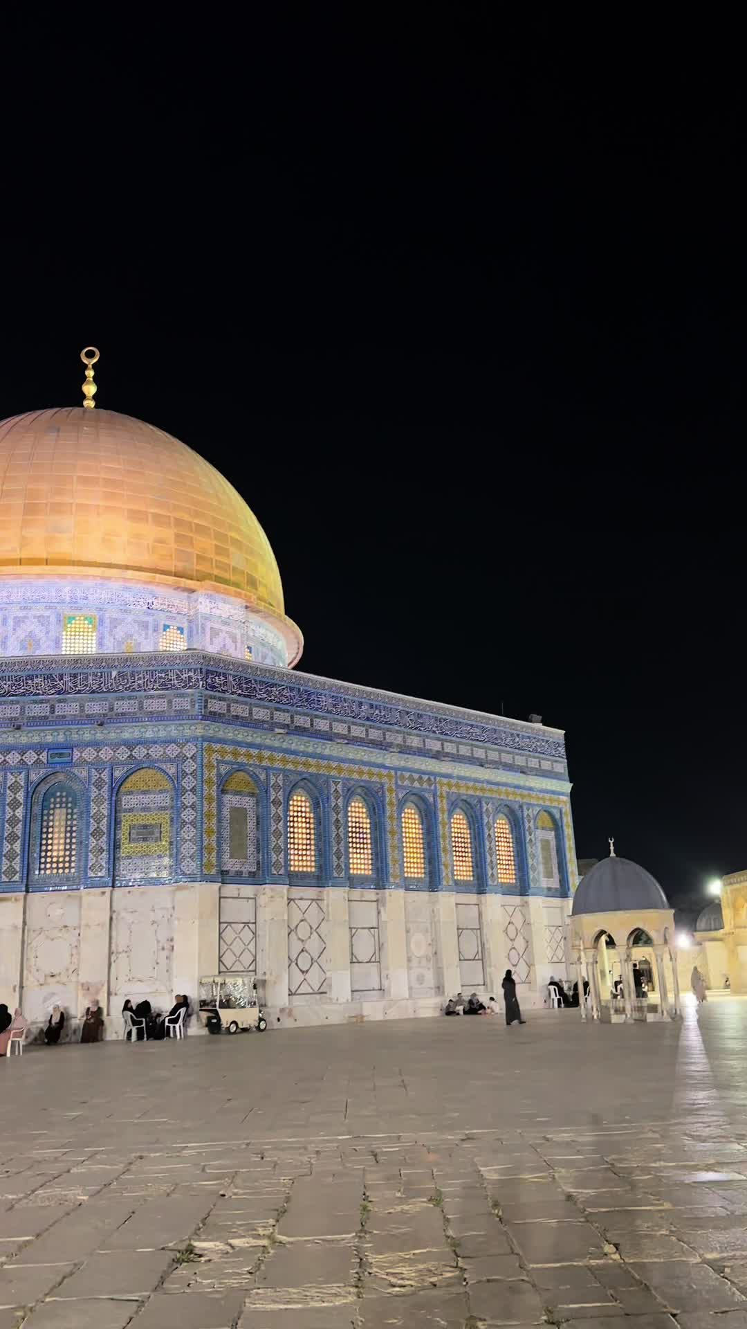 @thetravellingmuslims