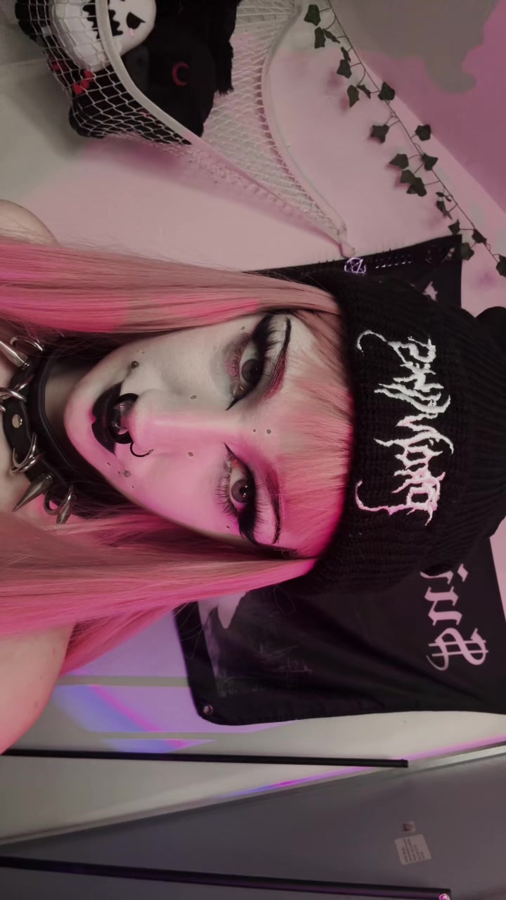 @๐๐ช๐ฒ๐ผ๐๐ฆ