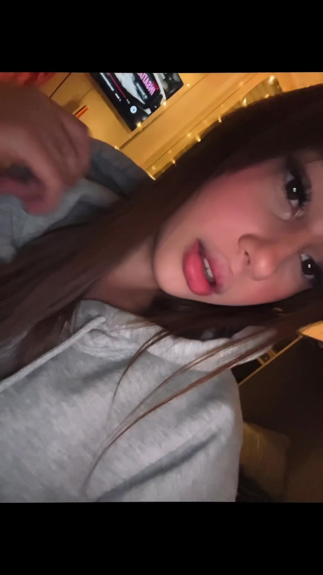 @𝓬𝓪𝓻𝓸𝓵🫰🏼