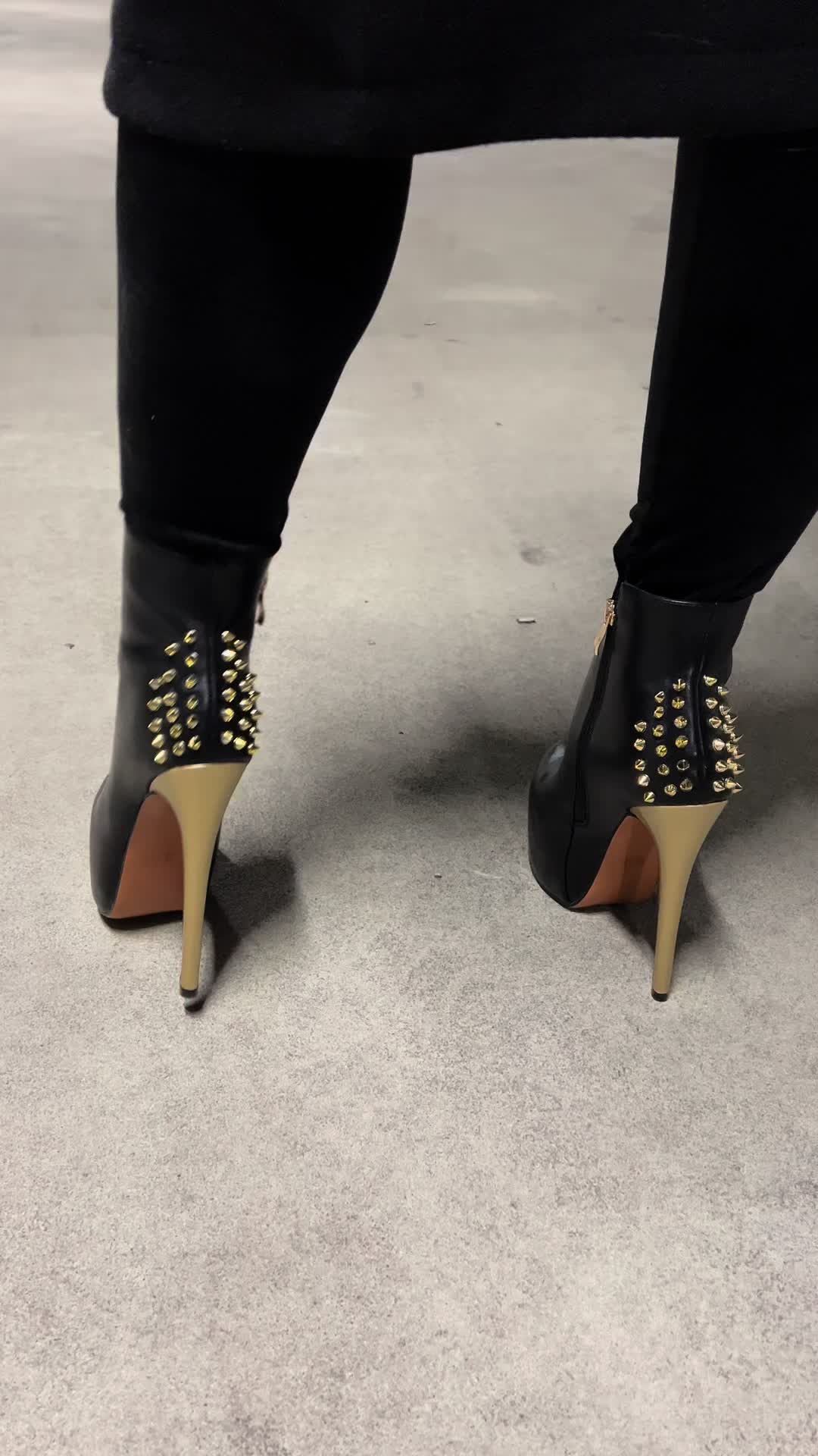 @High.Heels.Wife