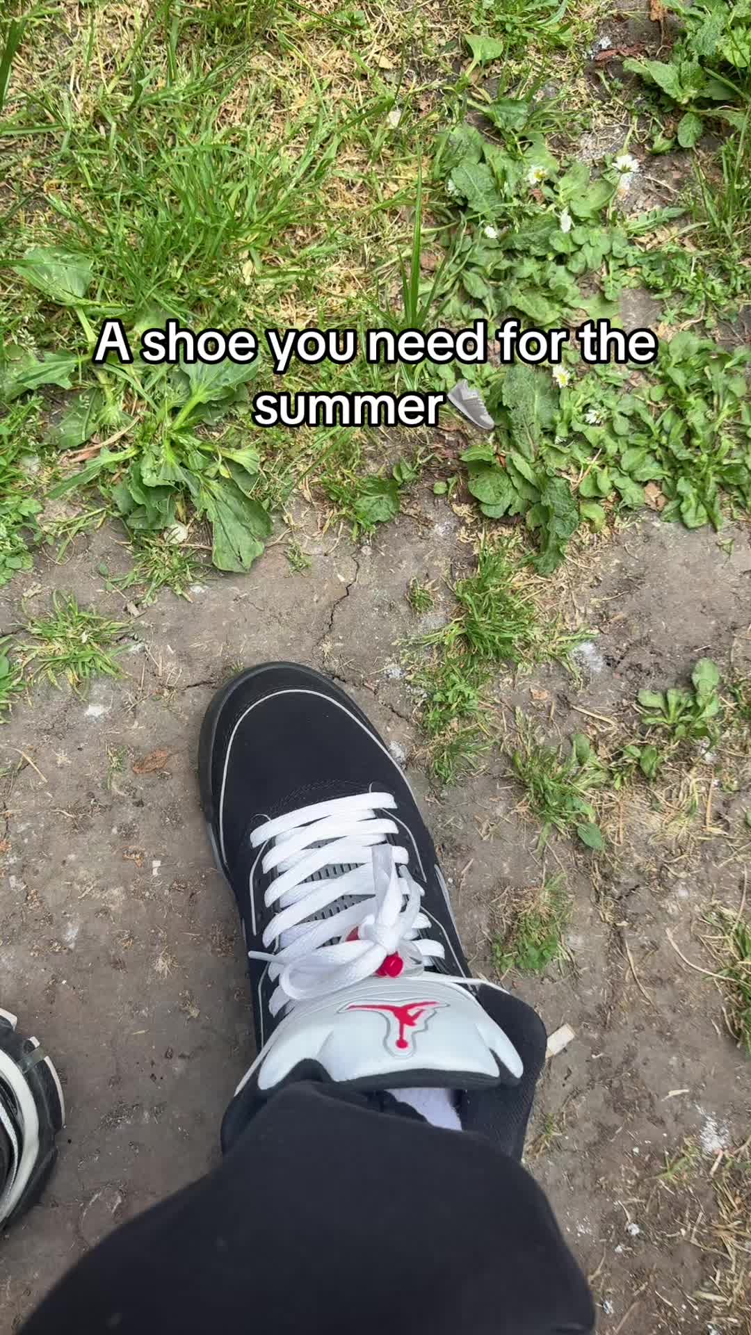 @⃟