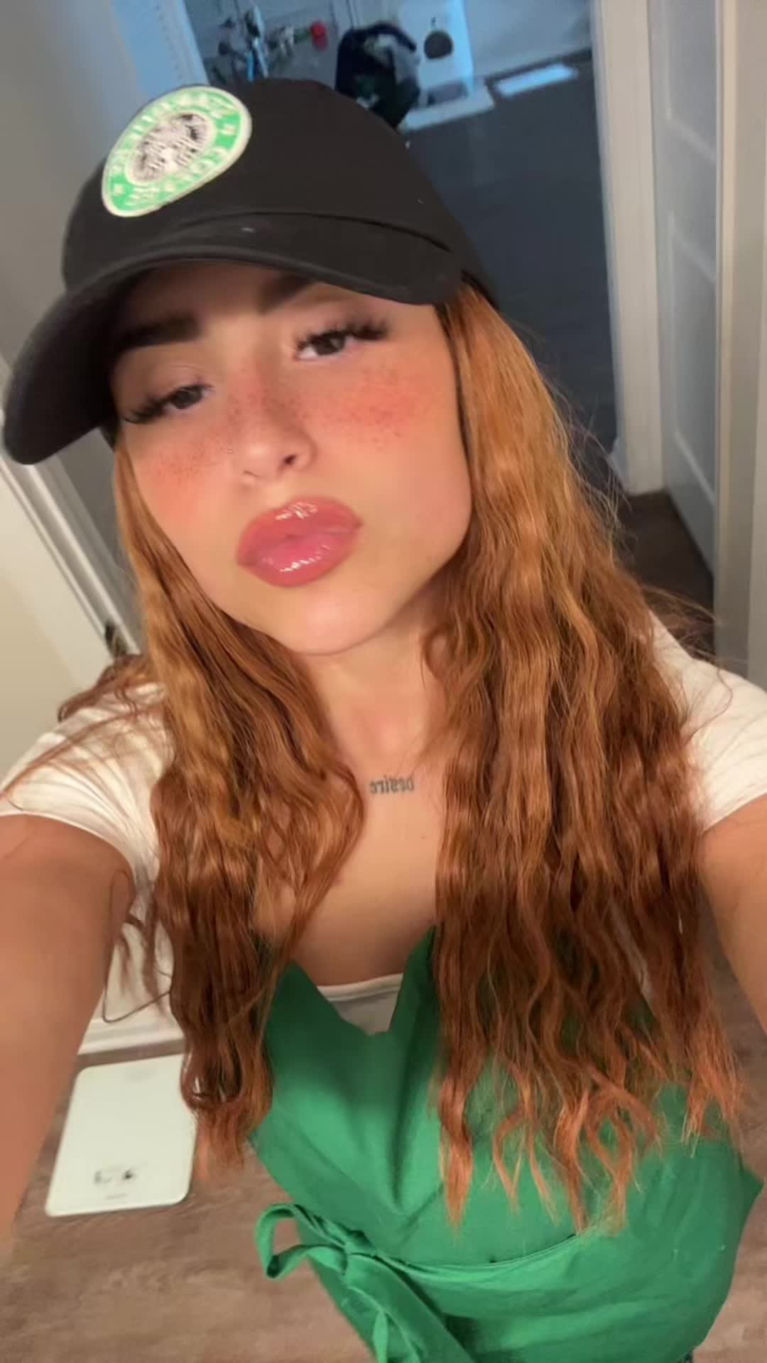 @angelaalvarezzz