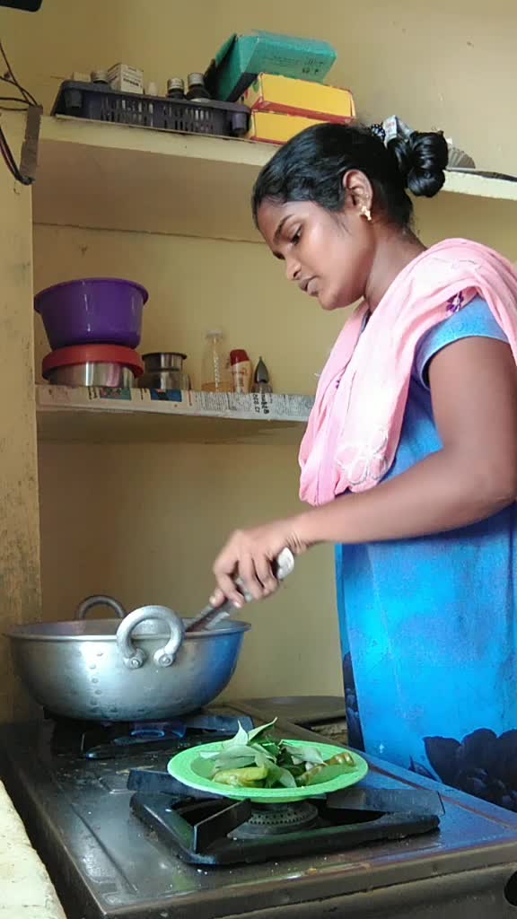 @@sweety santhiya03