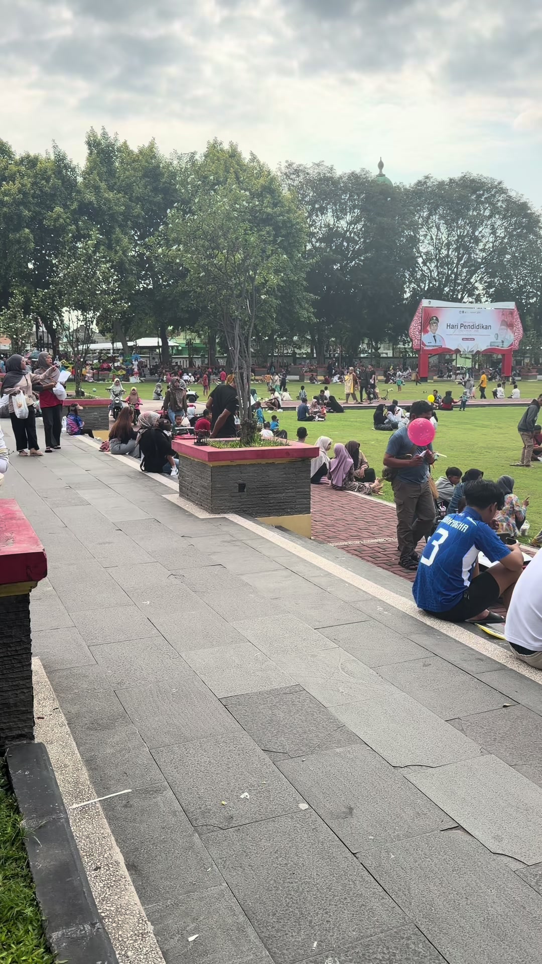 @kmfklaten02