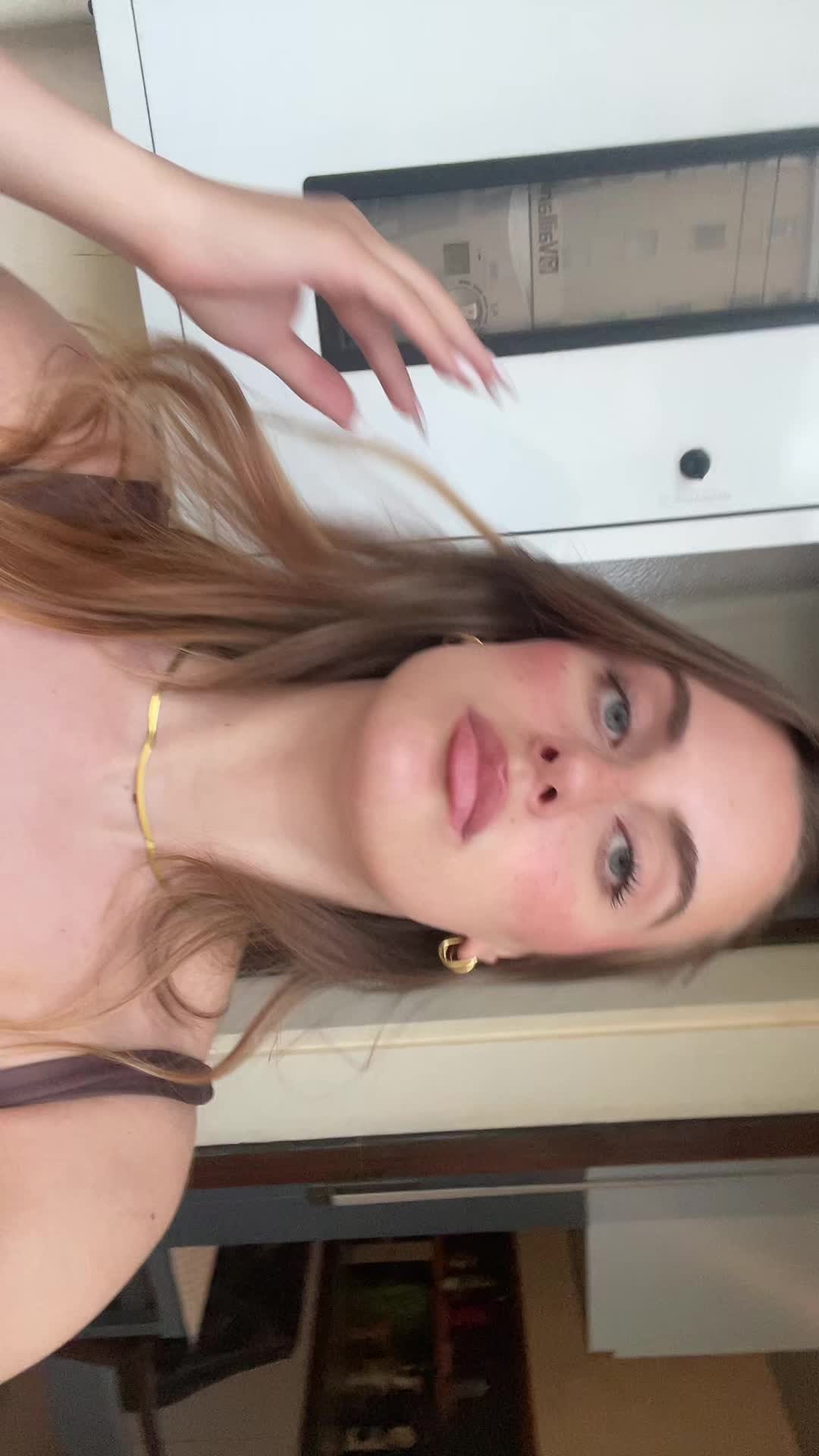 @de