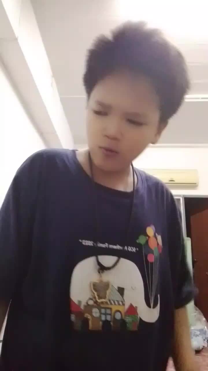 @เอส ไง ไม่คุ้นหูหรอ`