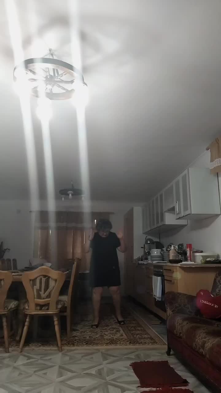 @Marika Marika