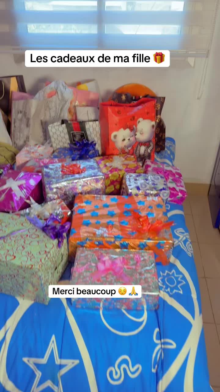 @Jules pro & Liza 💙🤍💙