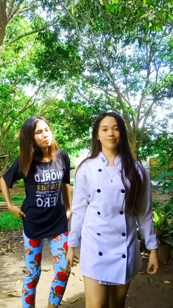 @itsmedianne