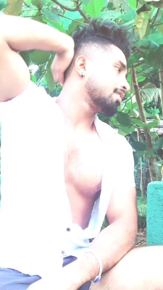 @M_A_N_O_J  Bandara.💥