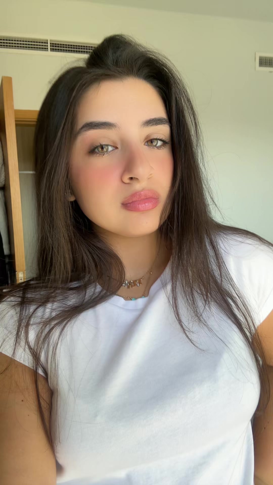 @T