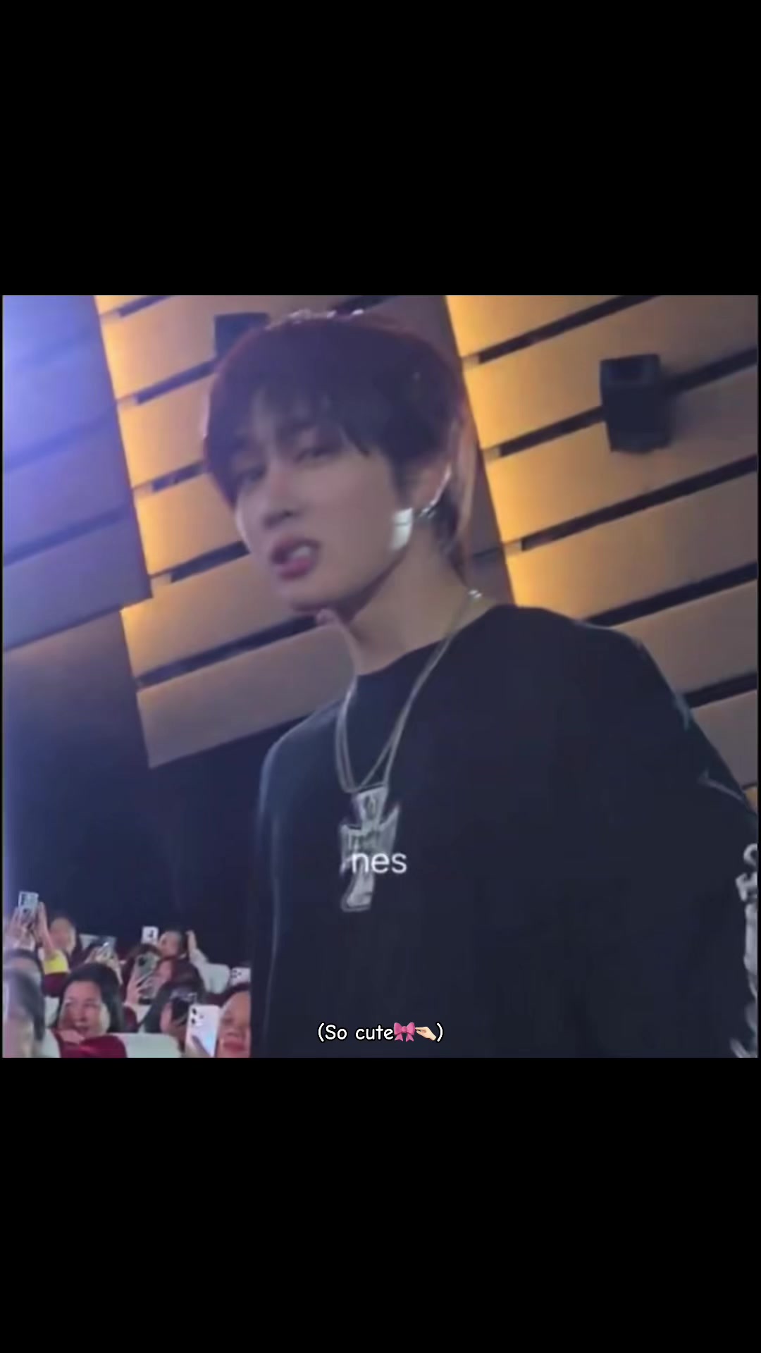 @[PERTHSANTA🤍🖤]