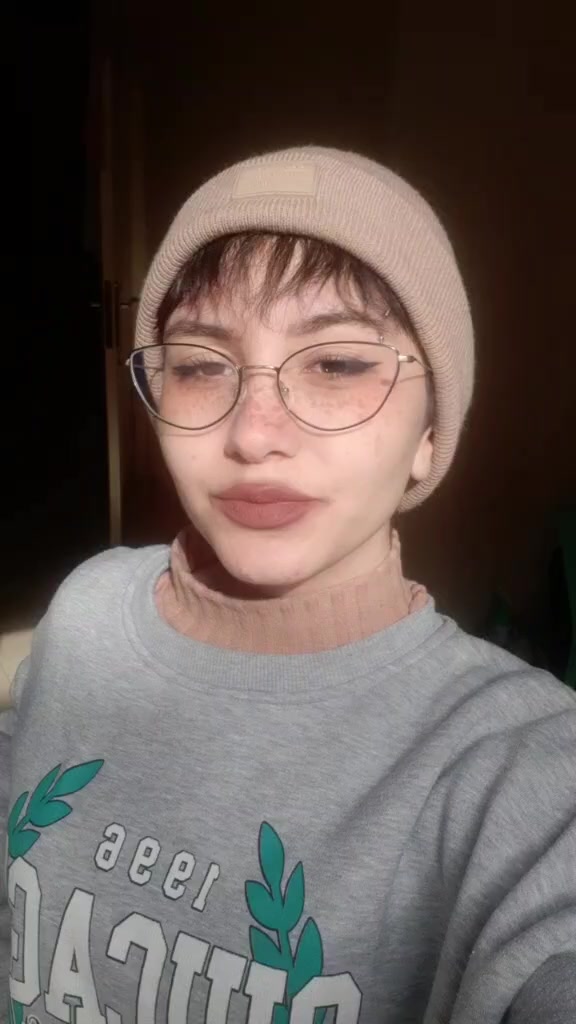 @🦊