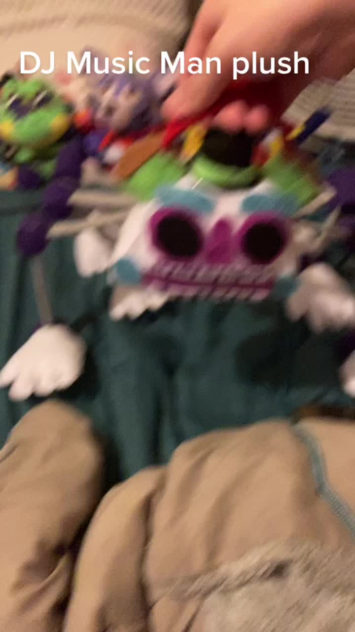 @Very Hyper Dinosaur