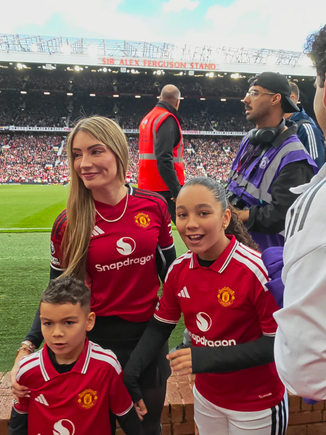 @Manchester United Dugout