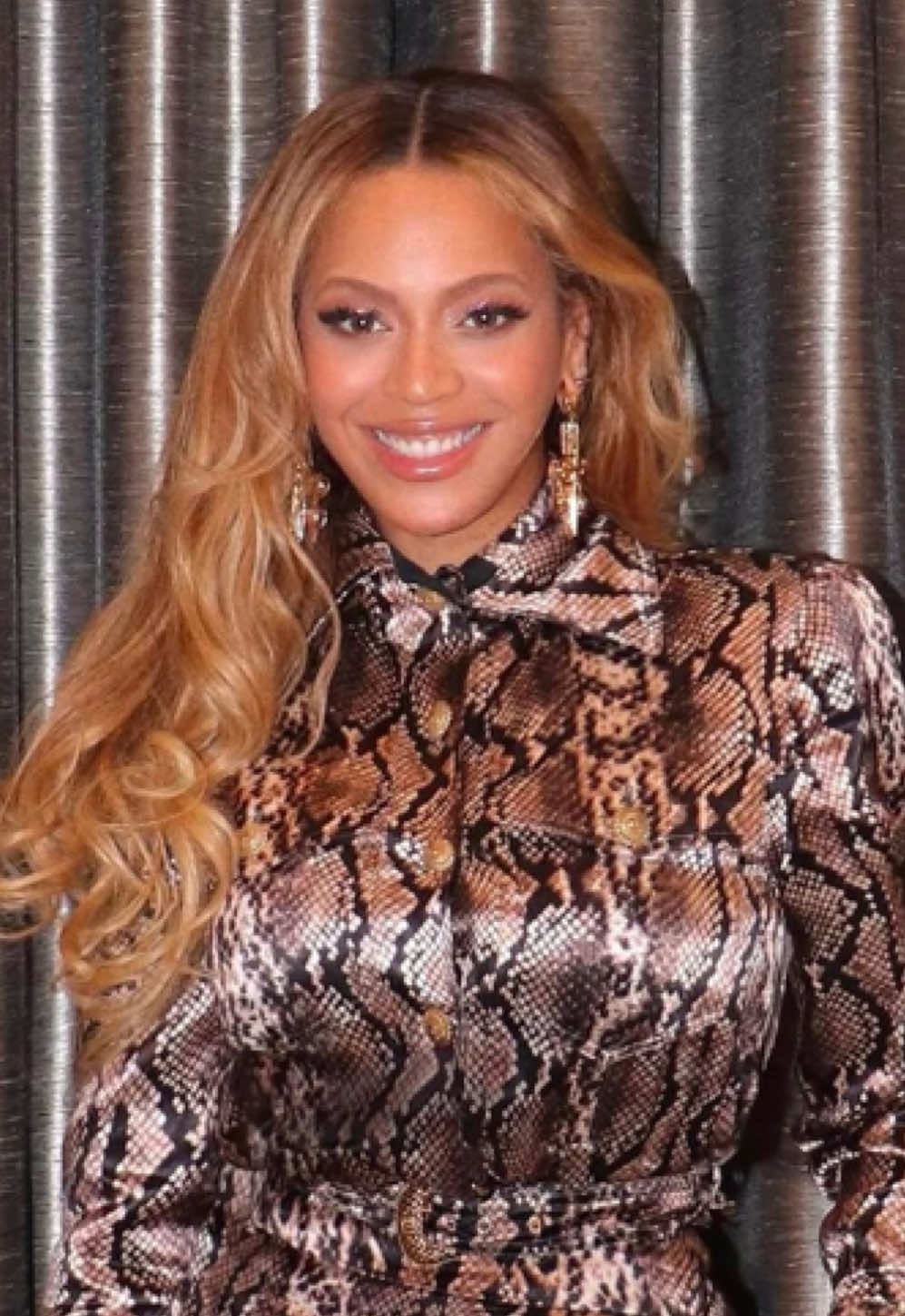 @Sophie 🐝