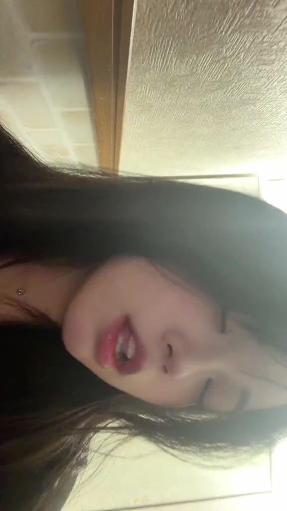 @泣きぼくろ