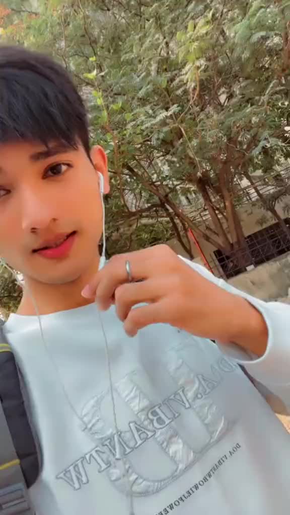 @CuteBoy110