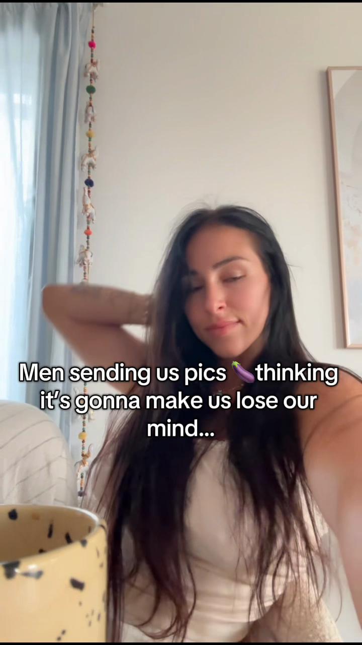@imjoanniefit