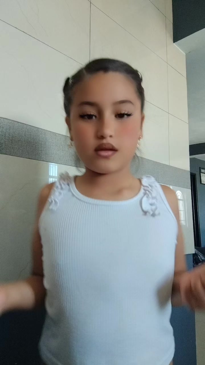 @Lulu hfzbgdjfdzjrzjfzjgzjfzrzj