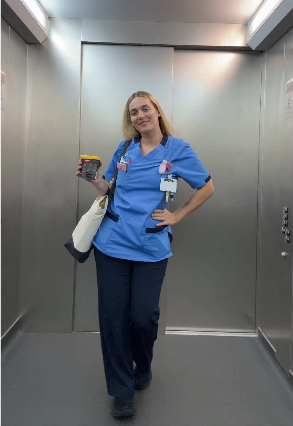 @Kaytee | Cabin Crew & RN