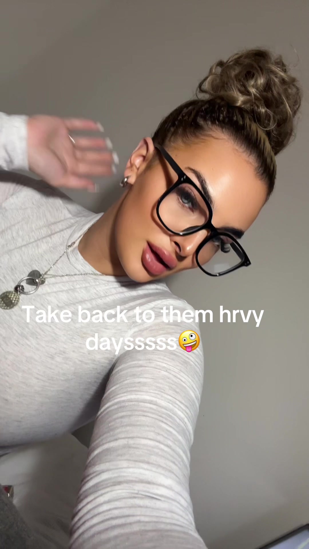@nicoleinkles685