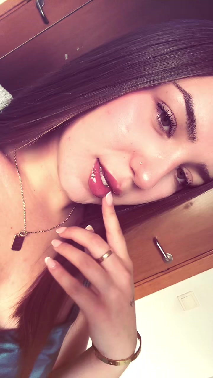 @anna