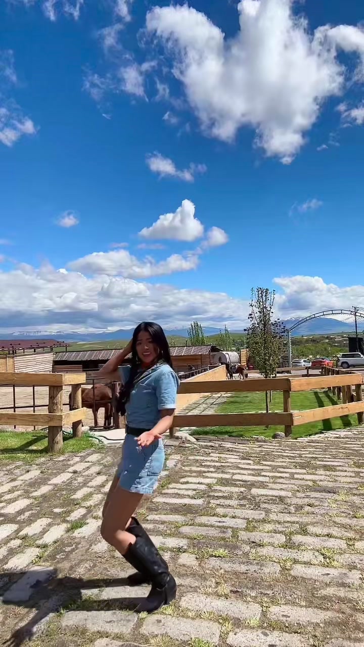 @vhiolette💜