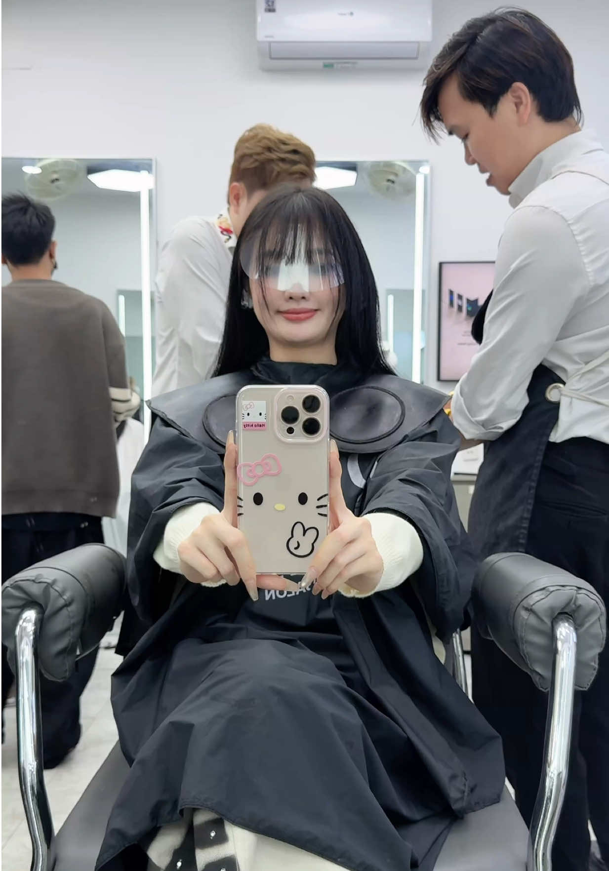 @Vũ Thị Khánh Huyền