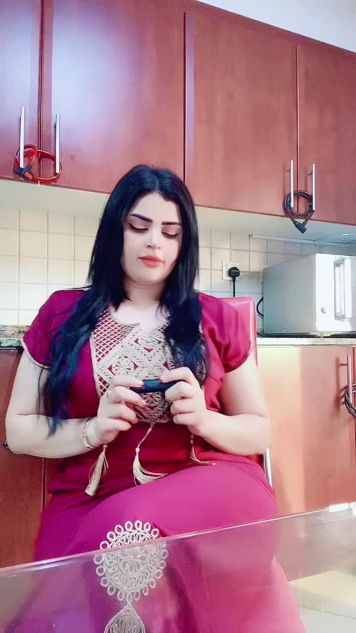@شمس شاهين