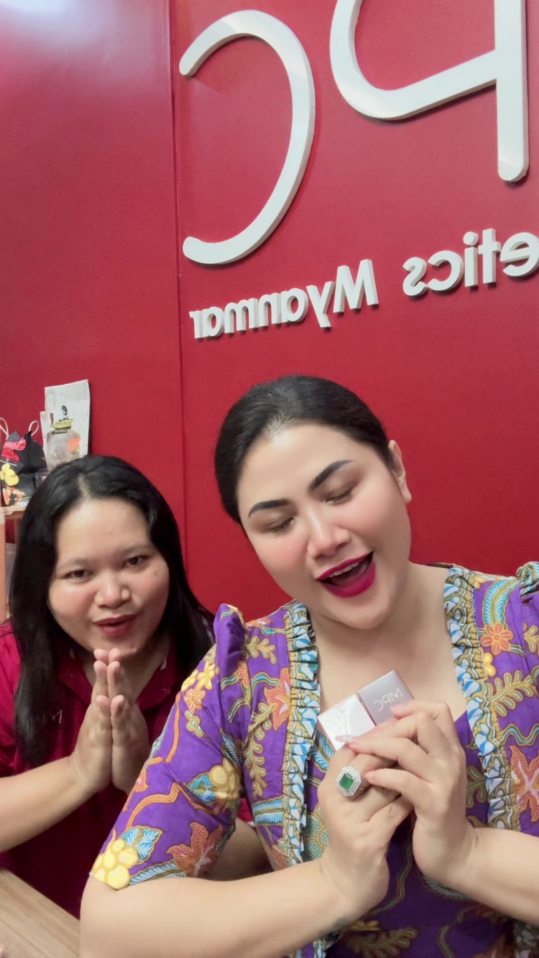 @May Pan Che