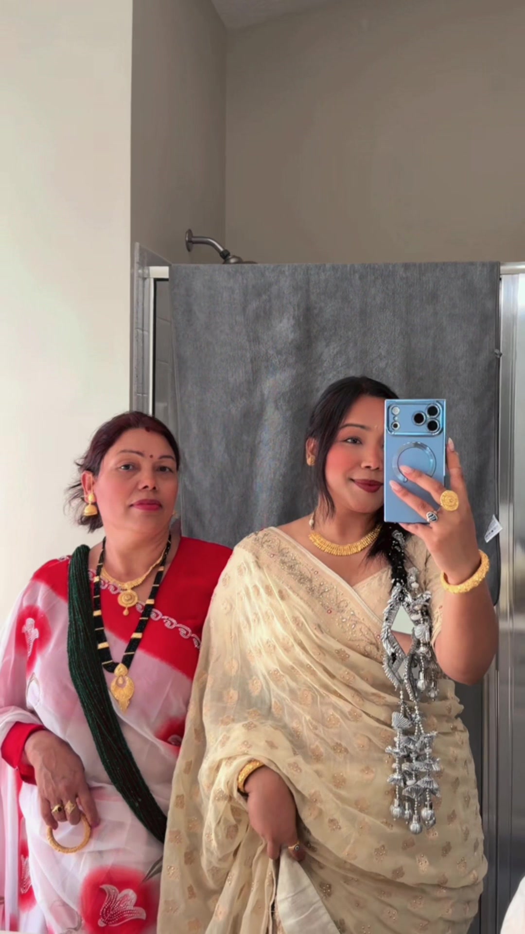 @Manisha Siwakoti🧿