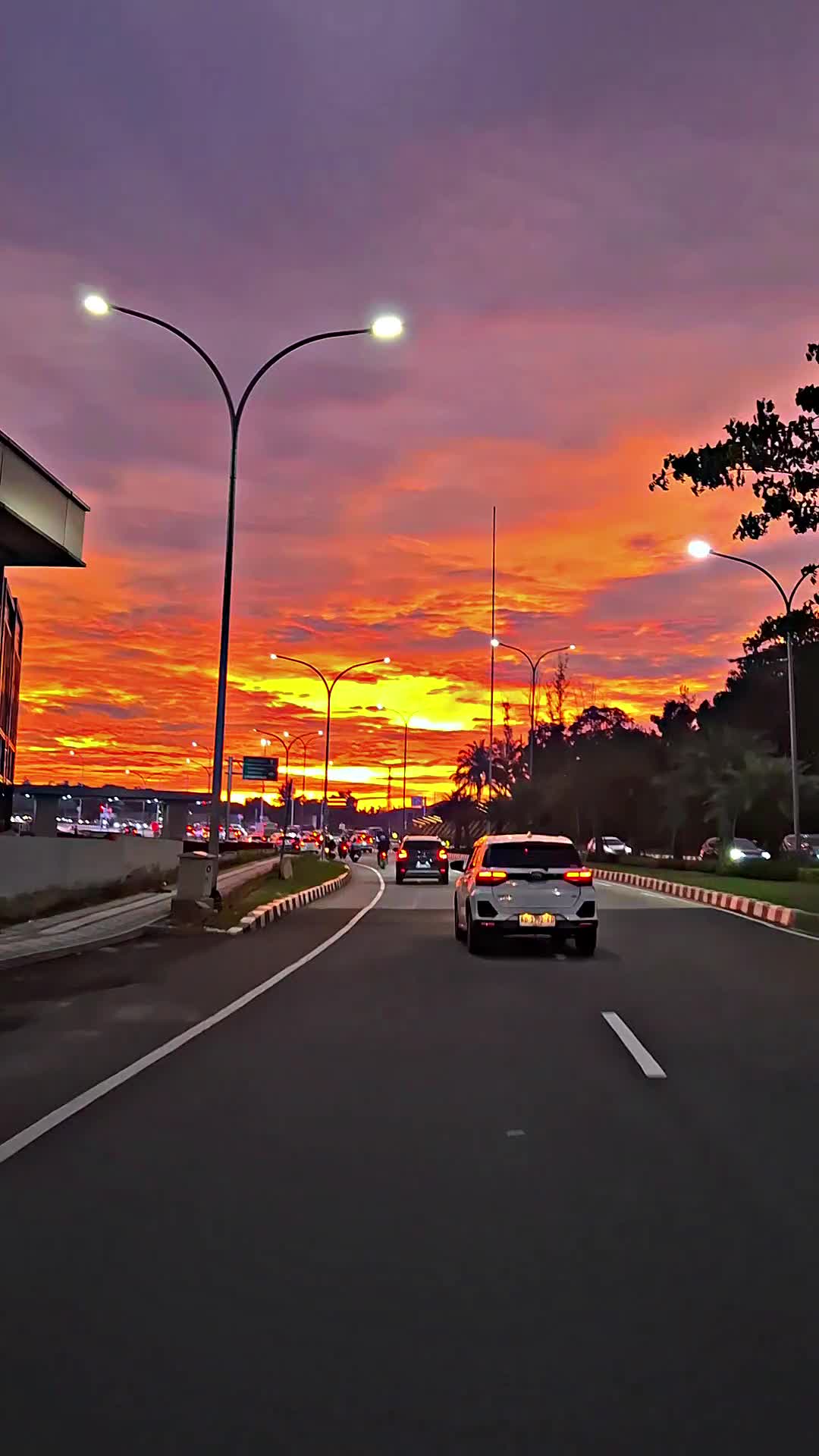@HILMAN.AM18