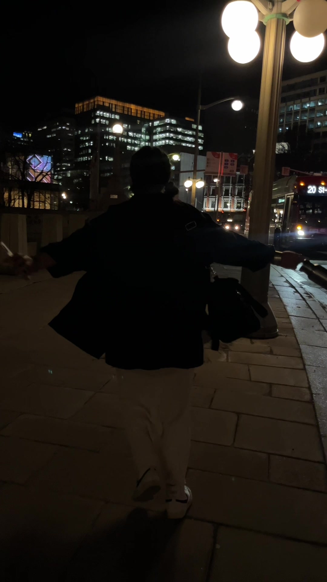 @t